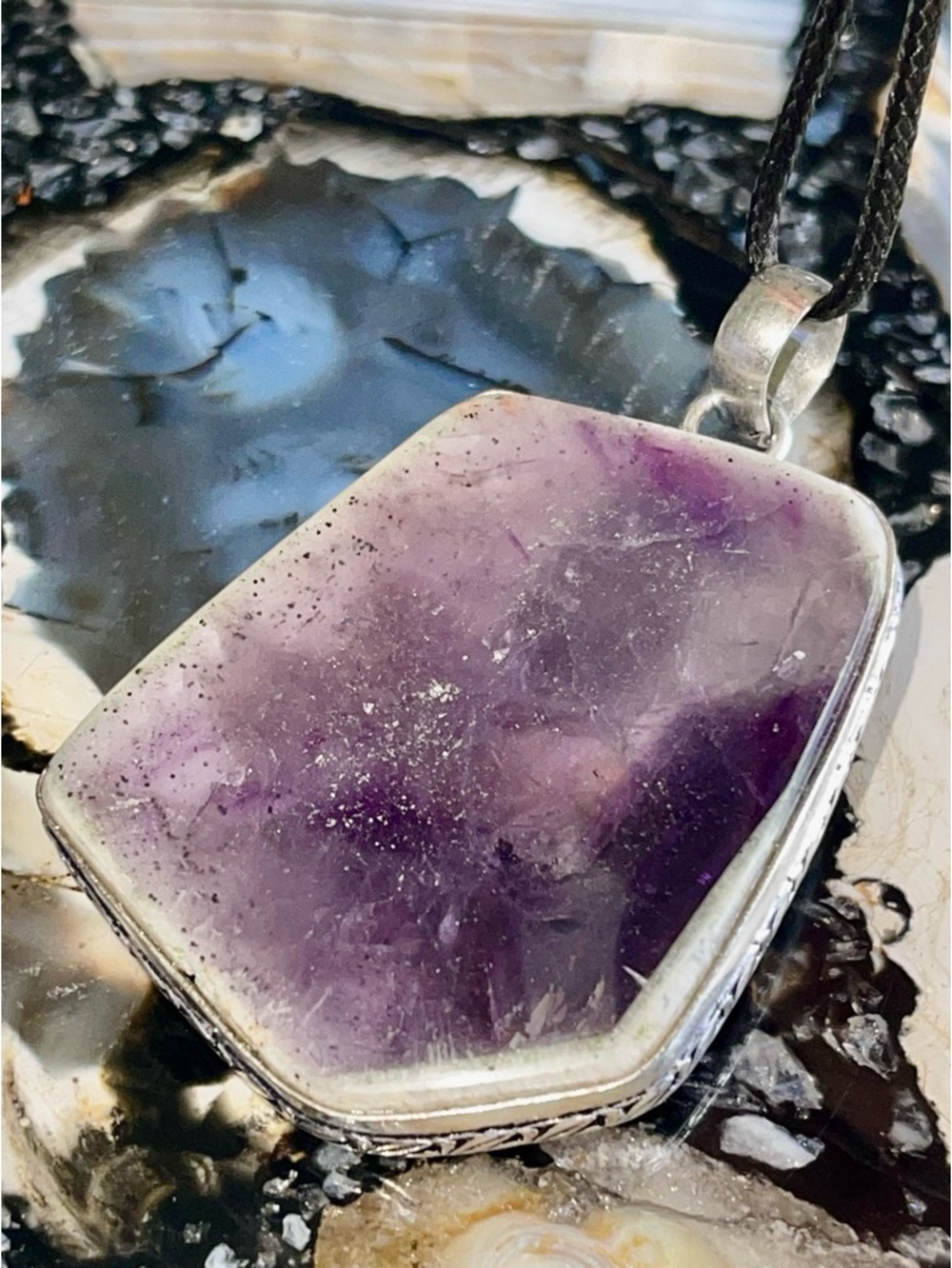 Beautiful Large Auralite Amethyst Pendant 2 1/2” - Picture 10 of 17